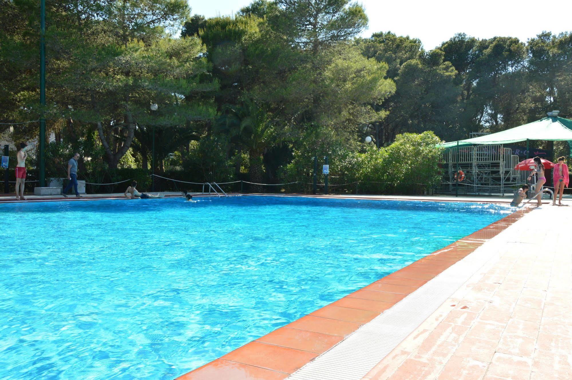 Gh Campoverde Village San Cataldo  Dış mekan fotoğraf