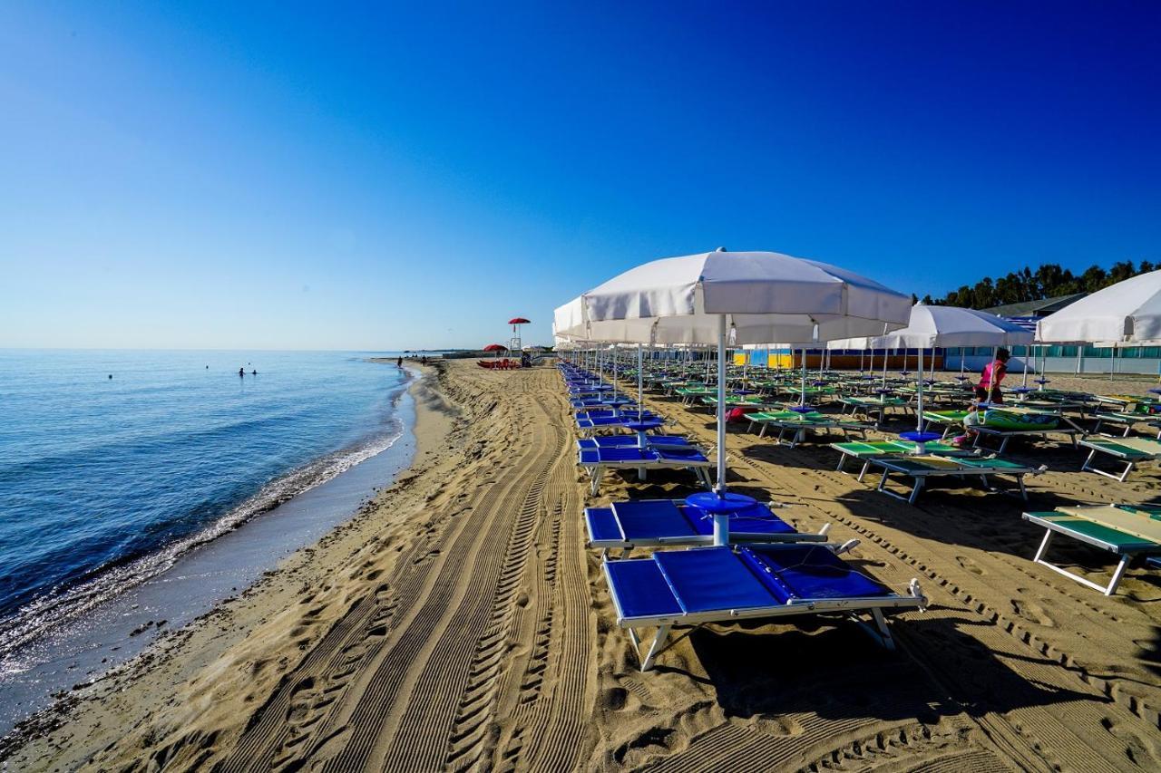 Gh Campoverde Village San Cataldo  Dış mekan fotoğraf